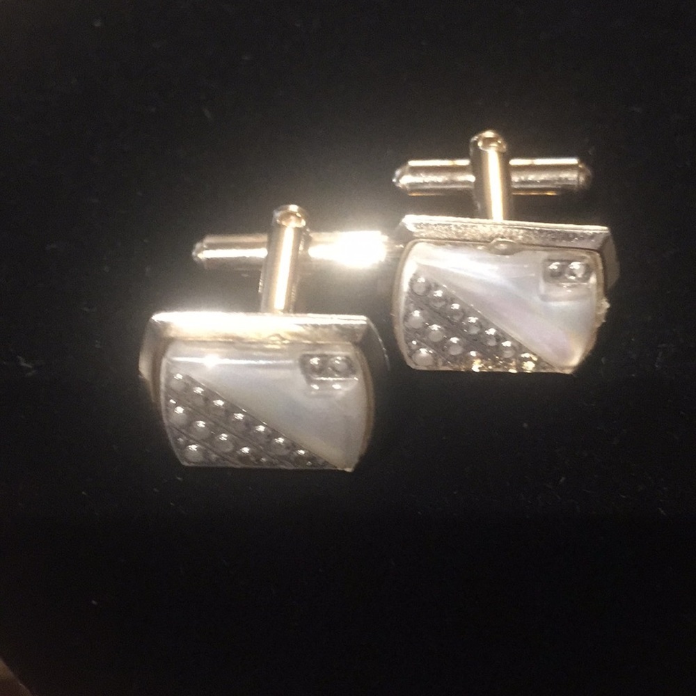 Vintage White and Gold colored Cufflinks
